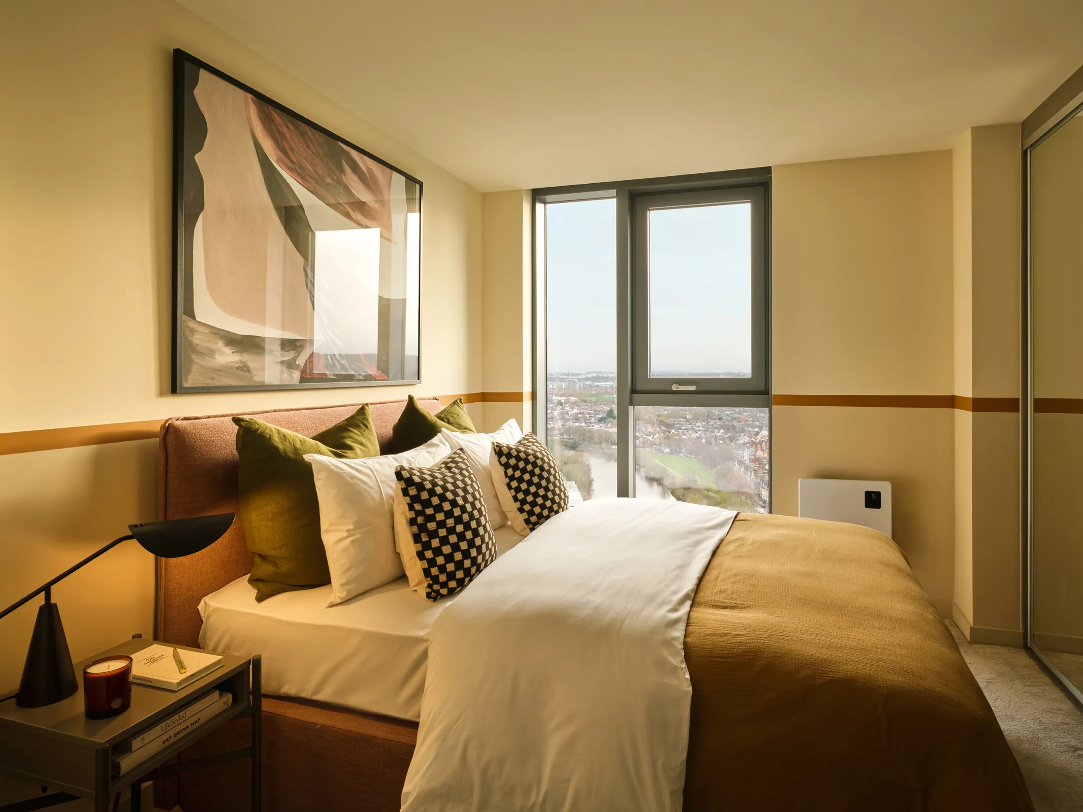 Tai Afon - 3 bedroom apartments - Second bedroom