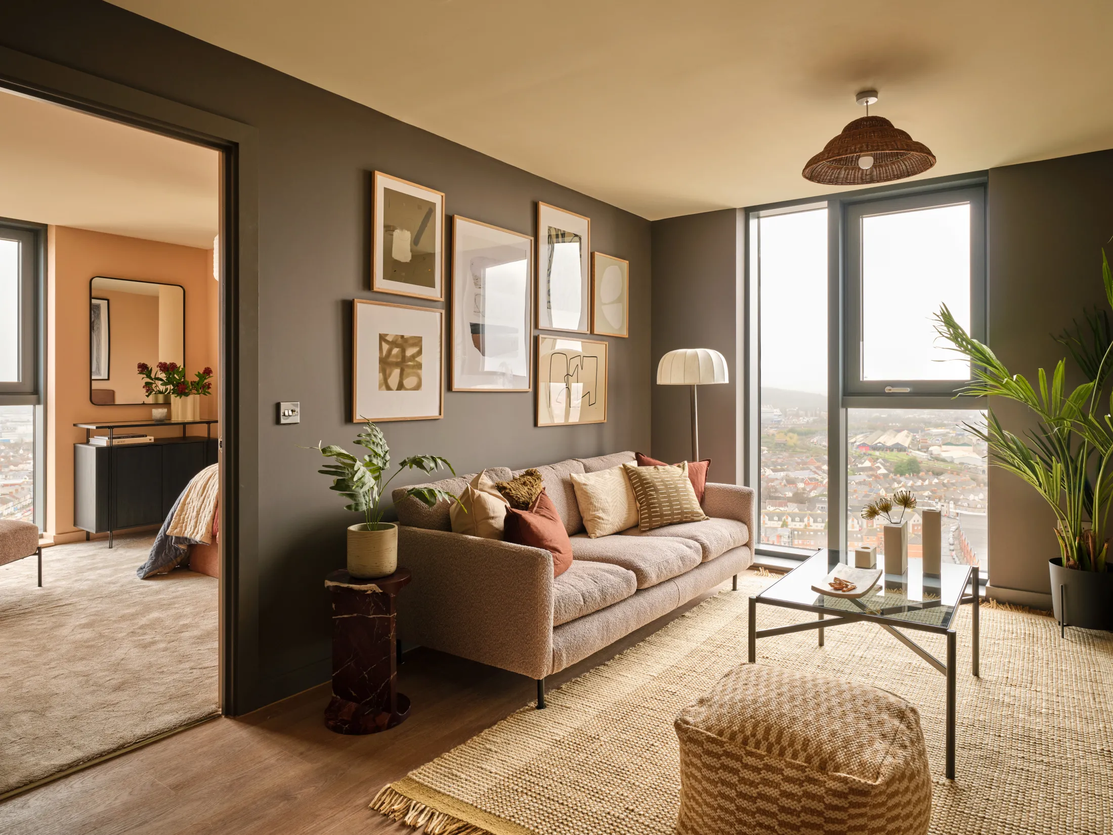 Tai Afon - Spacious apartments with floor to cieling windows